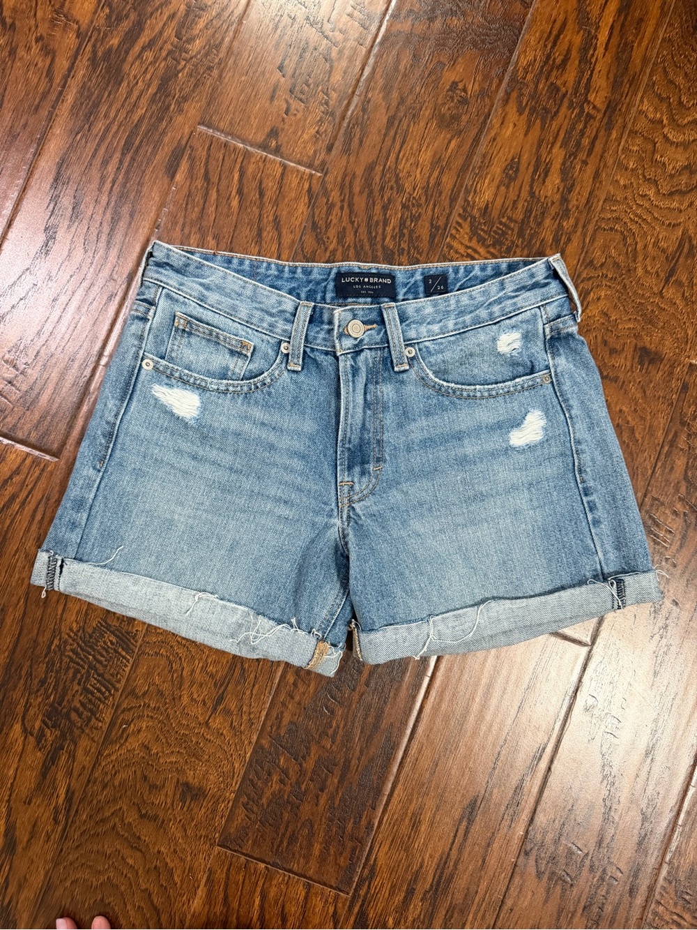 Lucky Brand Distressed Light Blue Denim Boyfriend Shorts Size 2/26
